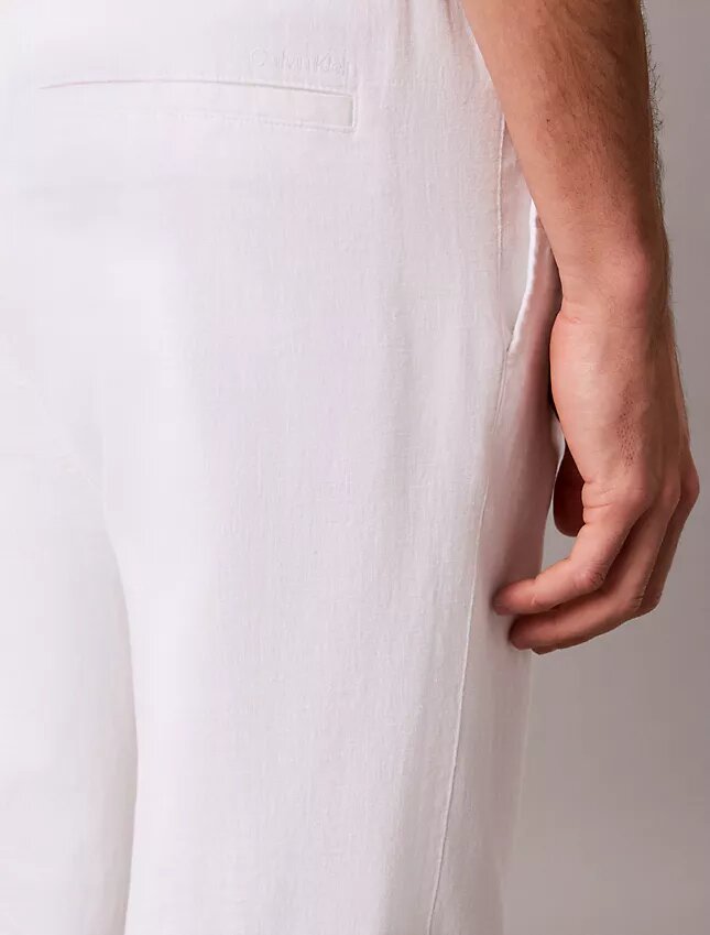 Pantaloni a pieghe in misto lino Pantaloni a pieghe in misto lino
