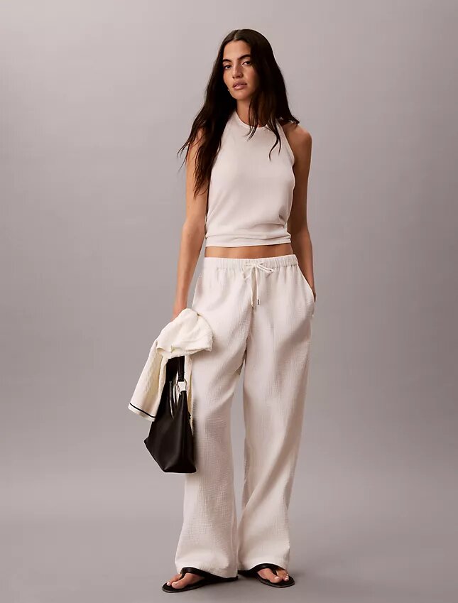 Pantaloni a vita elastica in doppia garza Pantaloni a vita elastica in doppia garza