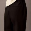 Pantaloni affusolati elasticizzati raffinati Pantaloni affusolati elasticizzati raffinati