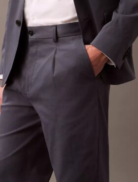 Pantaloni affusolati ripiegabili