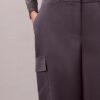 Pantaloni cargo comodi in twill di raso Pantaloni cargo comodi in twill di raso