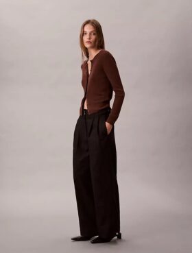 Pantaloni chino a gamba larga regolabili