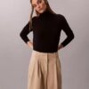 Pantaloni chino a gamba larga regolabili Pantaloni chino a gamba larga regolabili