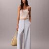 Pantaloni chino cropped a gamba larga Pantaloni chino cropped a gamba larga