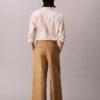 Pantaloni chino cropped a gamba larga Pantaloni chino cropped a gamba larga