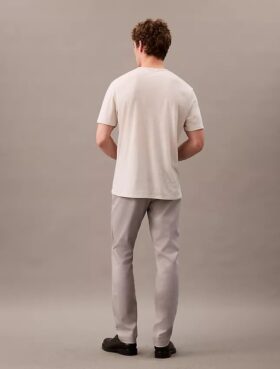 Pantaloni chino elasticizzati moderni