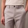 Pantaloni chino elasticizzati moderni