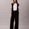 Pantaloni chino in cotone elasticizzato a gamba larga Pantaloni chino in cotone elasticizzato a gamba larga