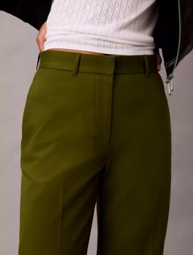 Pantaloni chino in cotone elasticizzato a vestibilità dritta