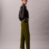 Pantaloni chino in cotone elasticizzato a vestibilità dritta Pantaloni chino in cotone elasticizzato a vestibilità dritta