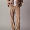 Pantaloni chino in velluto a coste dal taglio dritto anni ’90 Pantaloni chino in velluto a coste dal taglio dritto anni ’90