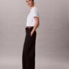 Pantaloni chino larghi Pantaloni chino larghi