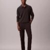 Pantaloni chino slim a zampa in raso di cotone Pantaloni chino slim a zampa in raso di cotone