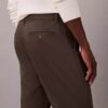 Pantaloni chino slim a zampa in raso di cotone Pantaloni chino slim a zampa in raso di cotone