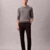 Pantaloni chino slim in raso di cotone Pantaloni chino slim in raso di cotone