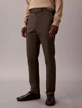 Pantaloni chino slim in raso di cotone
