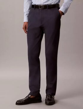 Pantaloni chino slim in raso di cotone