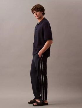 Pantaloni comodi a vita bassa Pantaloni comodi a vita bassa