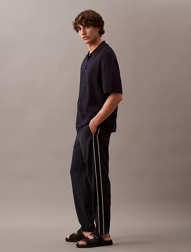 Pantaloni comodi a vita bassa Pantaloni comodi a vita bassa