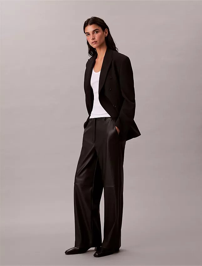 Pantaloni comodi in ecopelle Pantaloni comodi in ecopelle