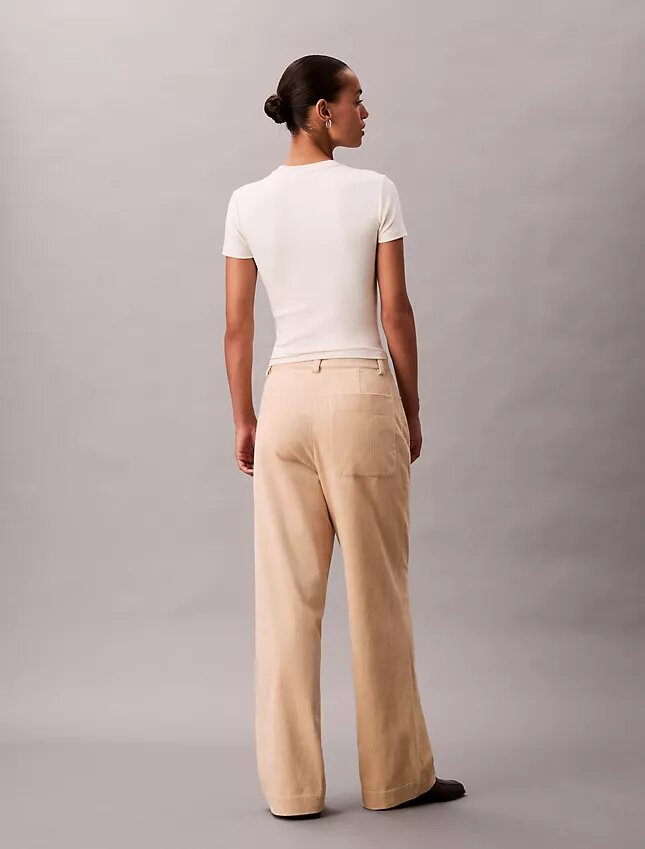 Pantaloni comodi in velluto a coste Pantaloni comodi in velluto a coste