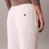 Pantaloni da viaggio in crêpe elasticizzato Pantaloni da viaggio in crêpe elasticizzato