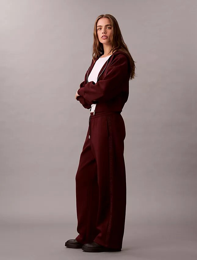 Pantaloni della tuta con nastro con logo Pantaloni della tuta con nastro con logo