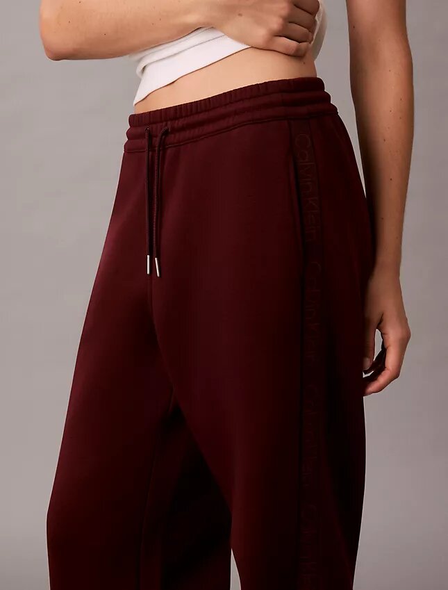 Pantaloni della tuta con nastro con logo Pantaloni della tuta con nastro con logo