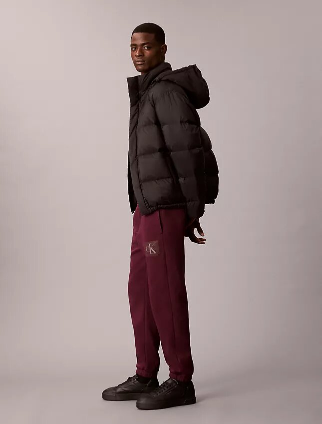 Pantaloni della tuta in felpa con grafica Monogram a strati Pantaloni della tuta in felpa con grafica Monogram a strati