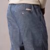 Pantaloni dritti in chambray senza chiusura Pantaloni dritti in chambray senza chiusura