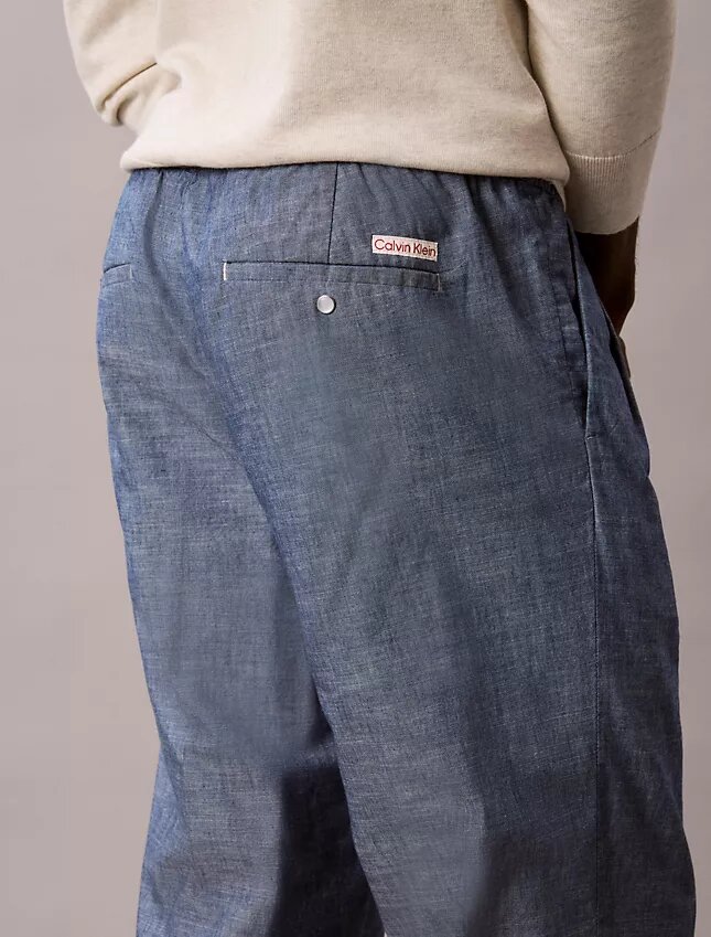 Pantaloni dritti in chambray senza chiusura Pantaloni dritti in chambray senza chiusura