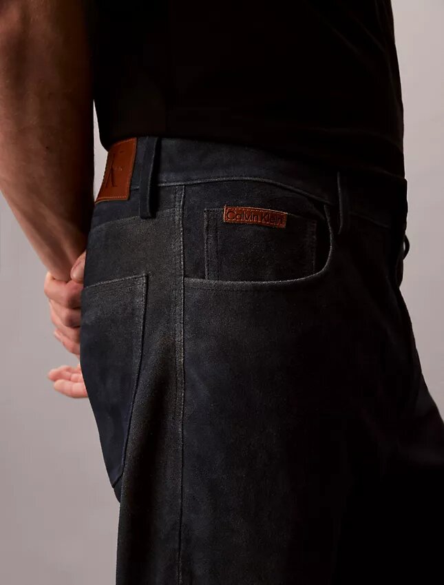 Pantaloni dritti in pelle scamosciata anni ’90 Straight Pantaloni dritti in pelle scamosciata anni ’90 Straight