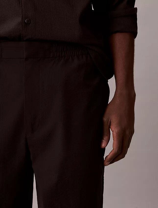 Pantaloni dritti in seersucker Pantaloni dritti in seersucker