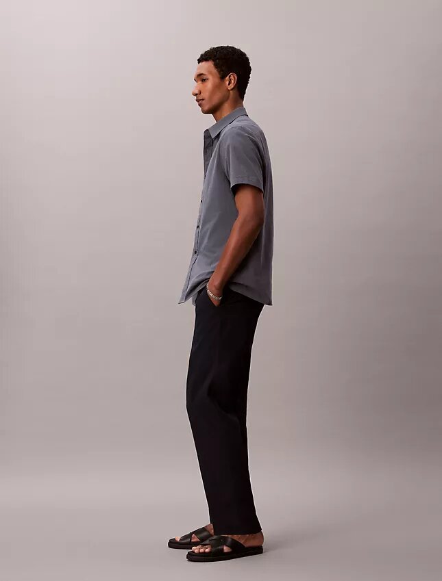Pantaloni dritti in seersucker Pantaloni dritti in seersucker
