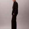 Pantaloni dritti in seersucker Pantaloni dritti in seersucker