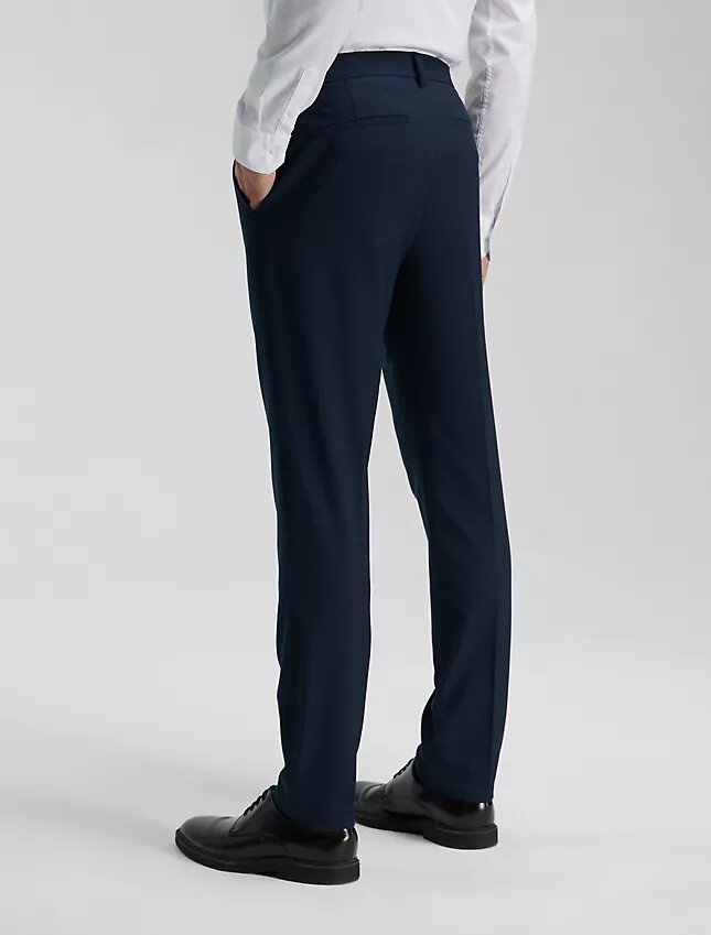 Pantaloni elasticizzati raffinati Pantaloni elasticizzati raffinati