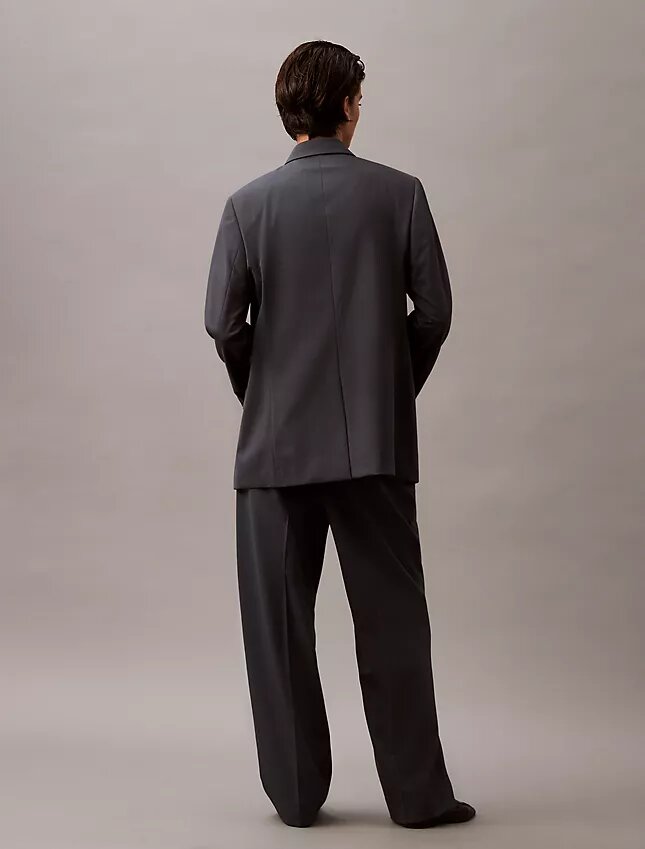 Pantaloni in misto gabardine di lana con pieghe Pantaloni in misto gabardine di lana con pieghe