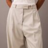 Pantaloni in misto gabardine di lana con pieghe Pantaloni in misto gabardine di lana con pieghe