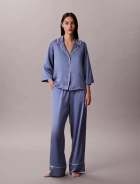 Pantaloni lucidi in raso Pantaloni lucidi in raso