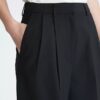 Pantaloni sartoriali a gamba larga Pantaloni sartoriali a gamba larga