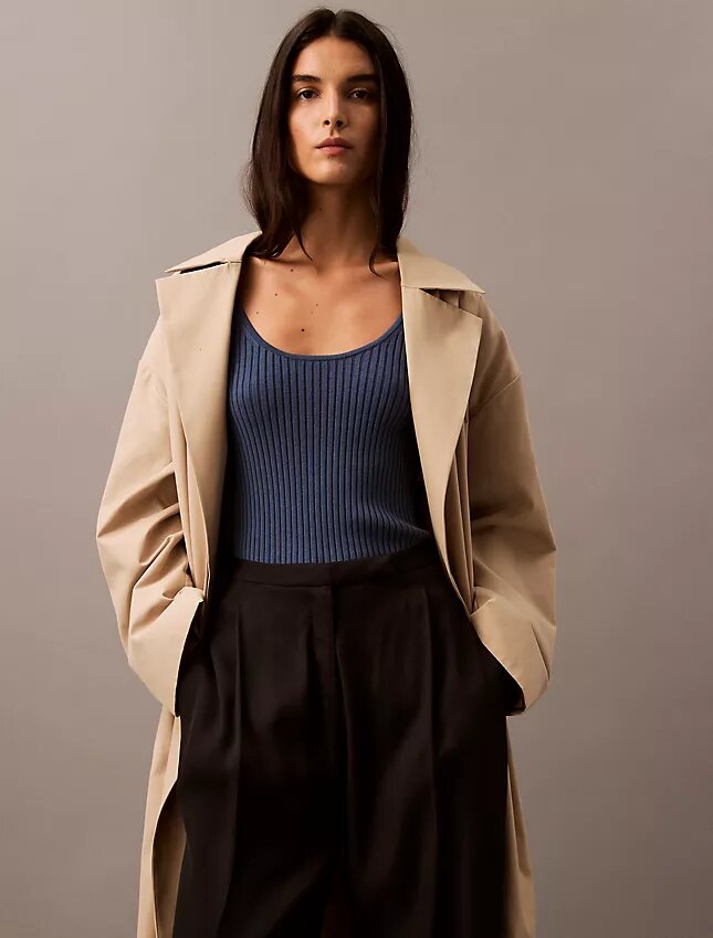 Pantaloni sartoriali a vita alta Pantaloni sartoriali a vita alta