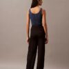 Pantaloni sartoriali a vita alta Pantaloni sartoriali a vita alta
