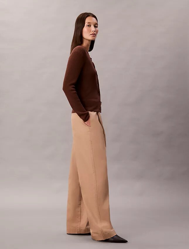 Pantaloni sartoriali con cintura Pantaloni sartoriali con cintura