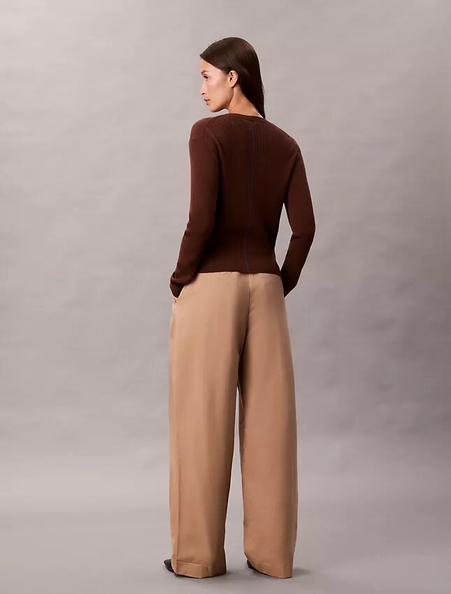 Pantaloni sartoriali con cintura Pantaloni sartoriali con cintura