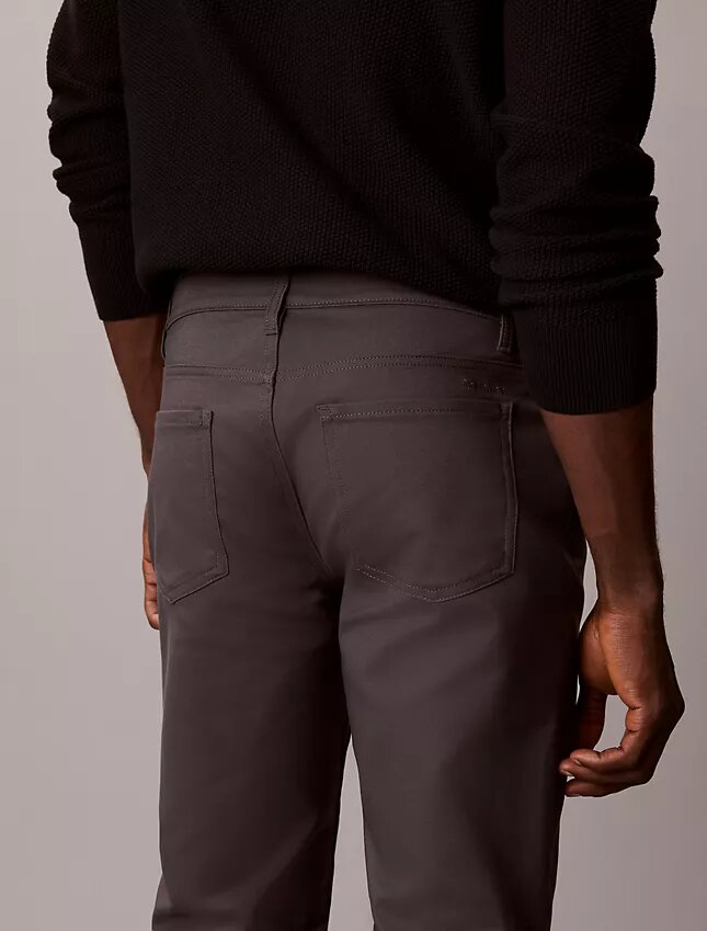 Pantaloni slim a 5 tasche Pantaloni slim a 5 tasche