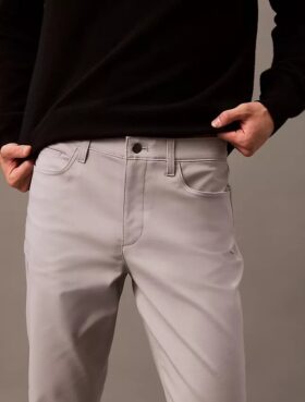 Pantaloni slim a 5 tasche