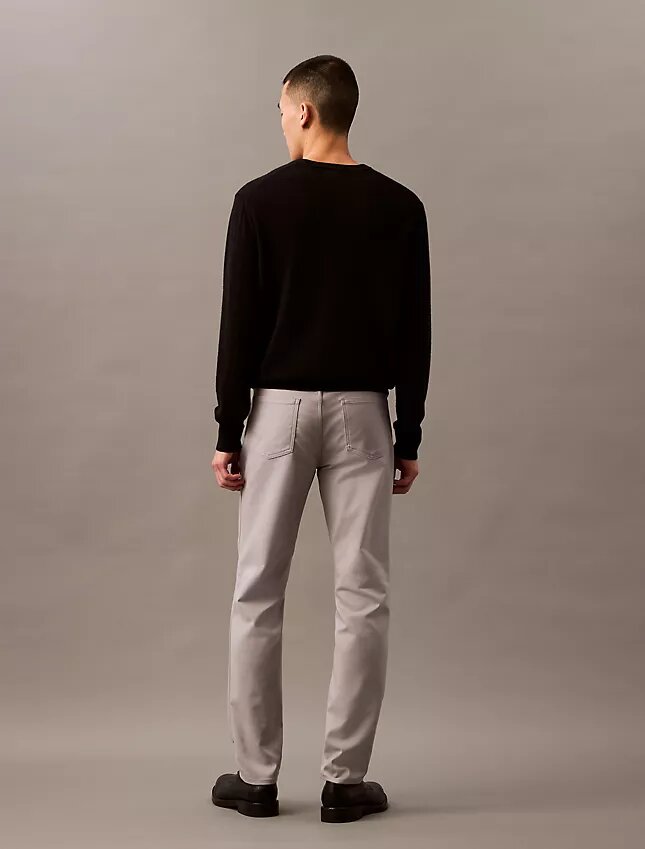 Pantaloni slim a 5 tasche Pantaloni slim a 5 tasche
