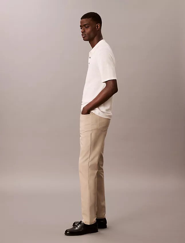 Pantaloni slim a 5 tasche Pantaloni slim a 5 tasche