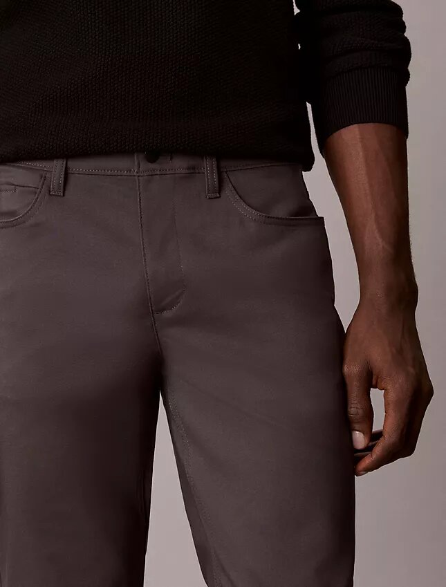 Pantaloni slim a 5 tasche Pantaloni slim a 5 tasche