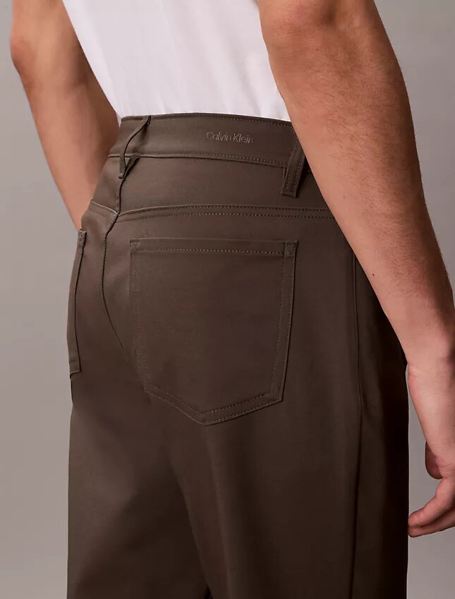 Pantaloni slim a 5 tasche Pantaloni slim a 5 tasche
